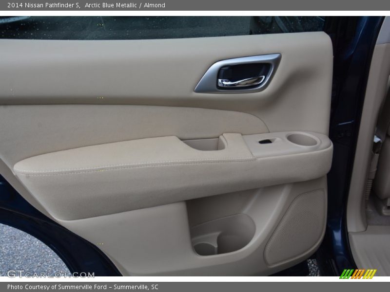 Arctic Blue Metallic / Almond 2014 Nissan Pathfinder S