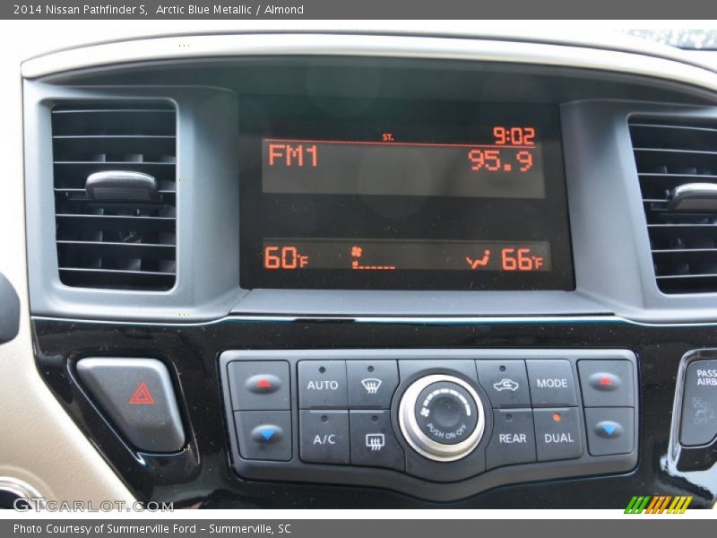 Arctic Blue Metallic / Almond 2014 Nissan Pathfinder S