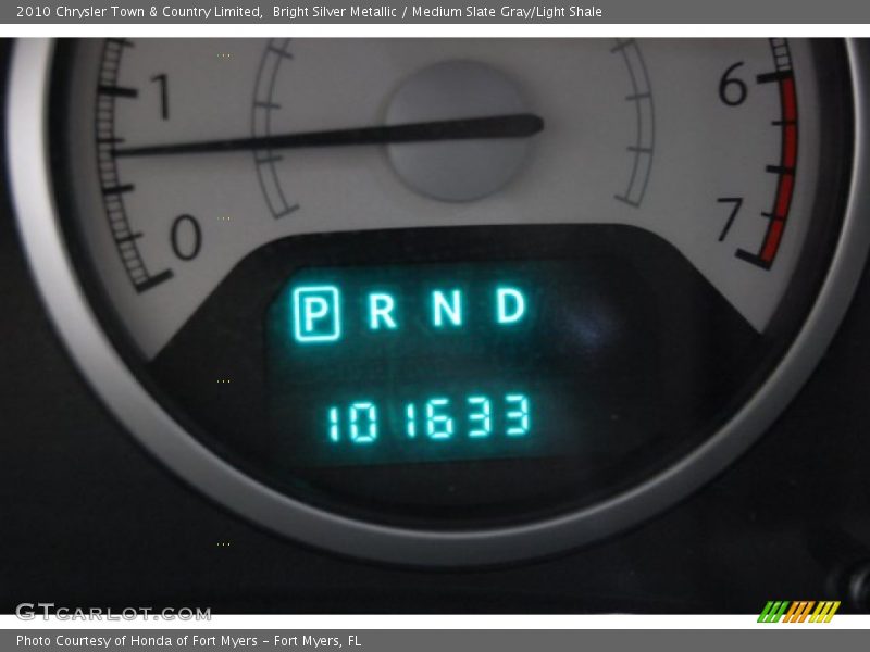 Bright Silver Metallic / Medium Slate Gray/Light Shale 2010 Chrysler Town & Country Limited