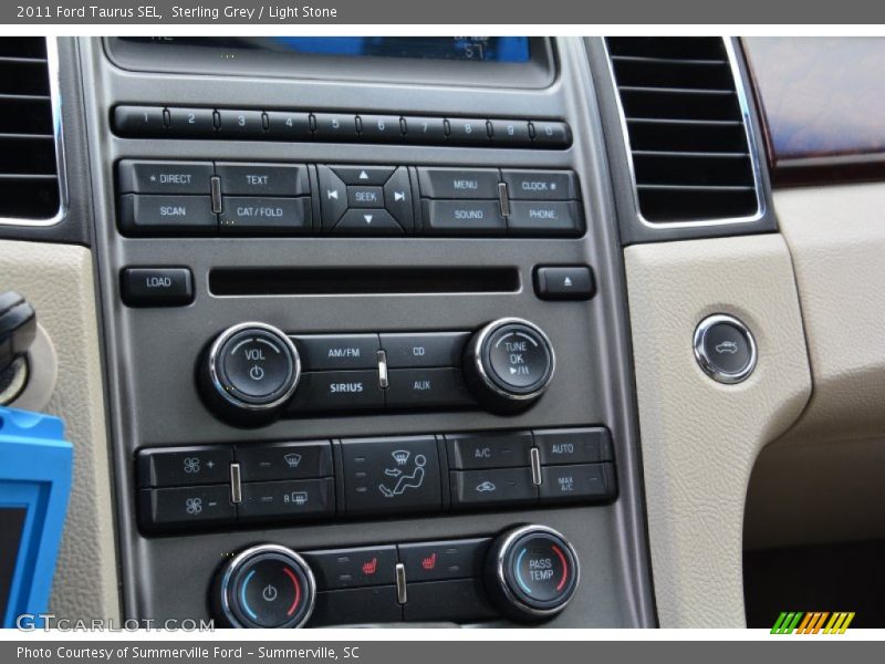 Sterling Grey / Light Stone 2011 Ford Taurus SEL