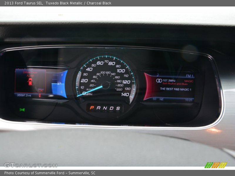 Tuxedo Black Metallic / Charcoal Black 2013 Ford Taurus SEL