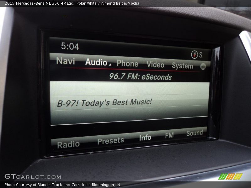 Polar White / Almond Beige/Mocha 2015 Mercedes-Benz ML 350 4Matic