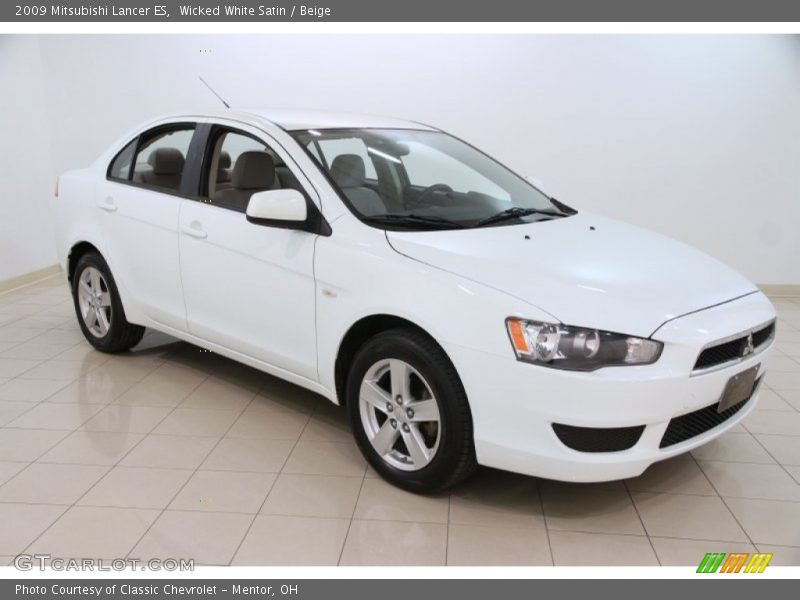 Wicked White Satin / Beige 2009 Mitsubishi Lancer ES