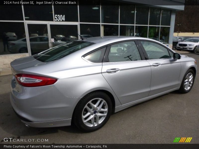 Ingot Silver / Charcoal Black 2014 Ford Fusion SE