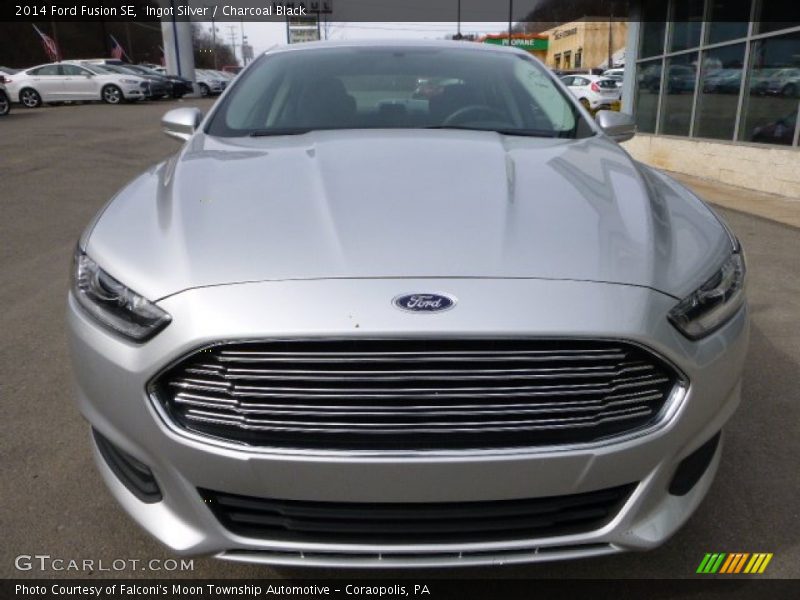 Ingot Silver / Charcoal Black 2014 Ford Fusion SE