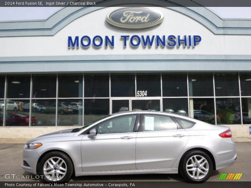 Ingot Silver / Charcoal Black 2014 Ford Fusion SE