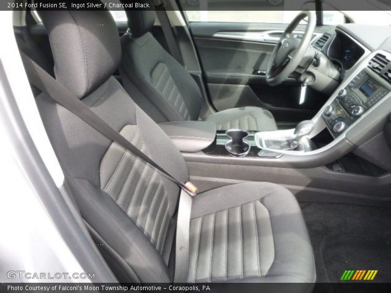 Ingot Silver / Charcoal Black 2014 Ford Fusion SE