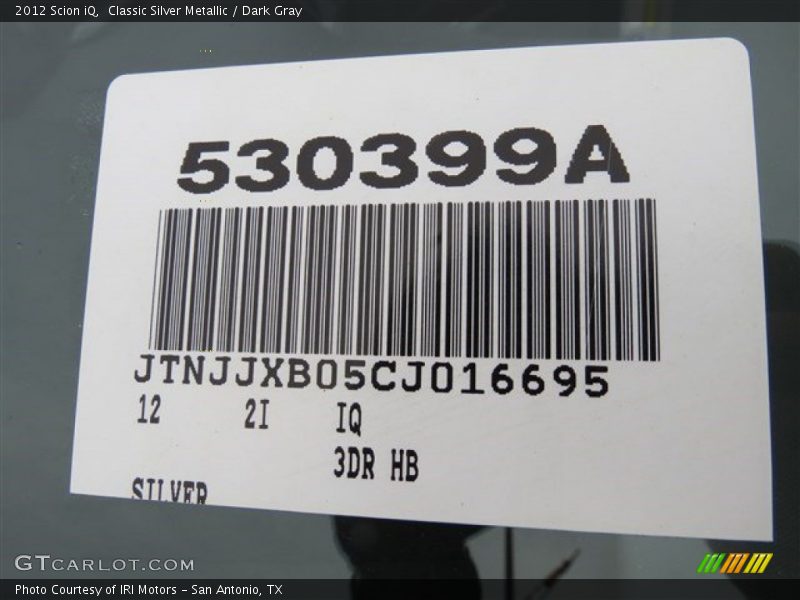 Classic Silver Metallic / Dark Gray 2012 Scion iQ