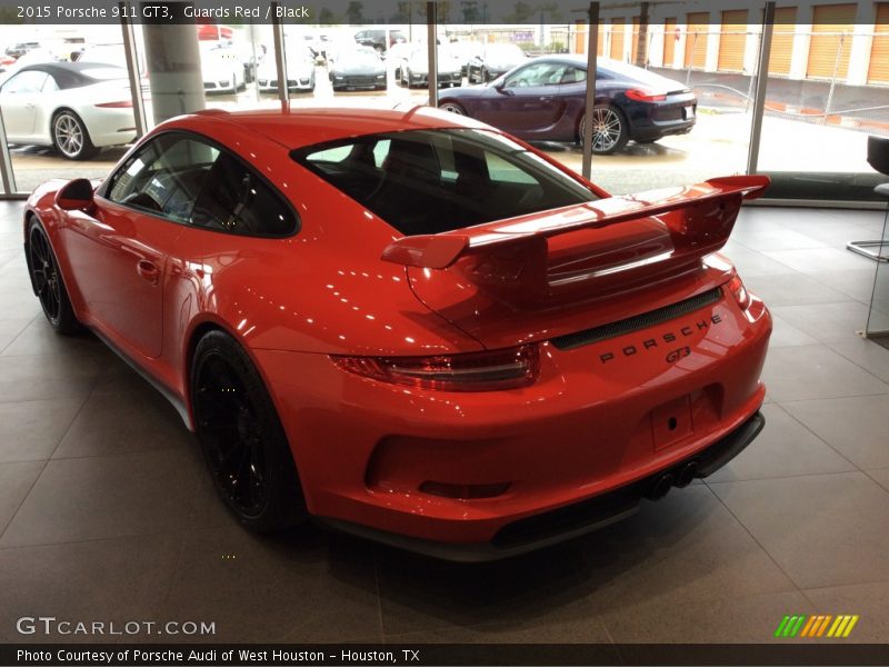  2015 911 GT3 Guards Red