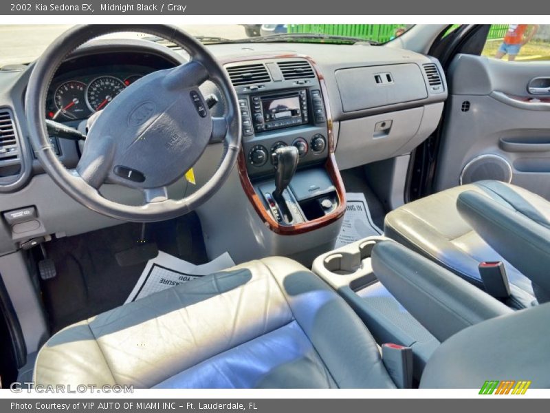  2002 Sedona EX Gray Interior