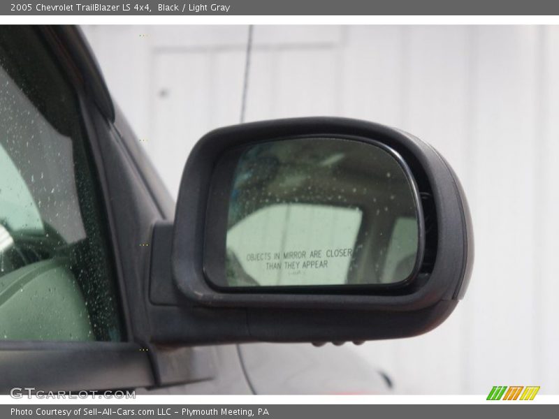 Black / Light Gray 2005 Chevrolet TrailBlazer LS 4x4