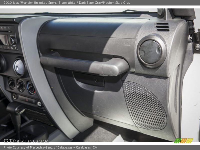 Stone White / Dark Slate Gray/Medium Slate Gray 2010 Jeep Wrangler Unlimited Sport