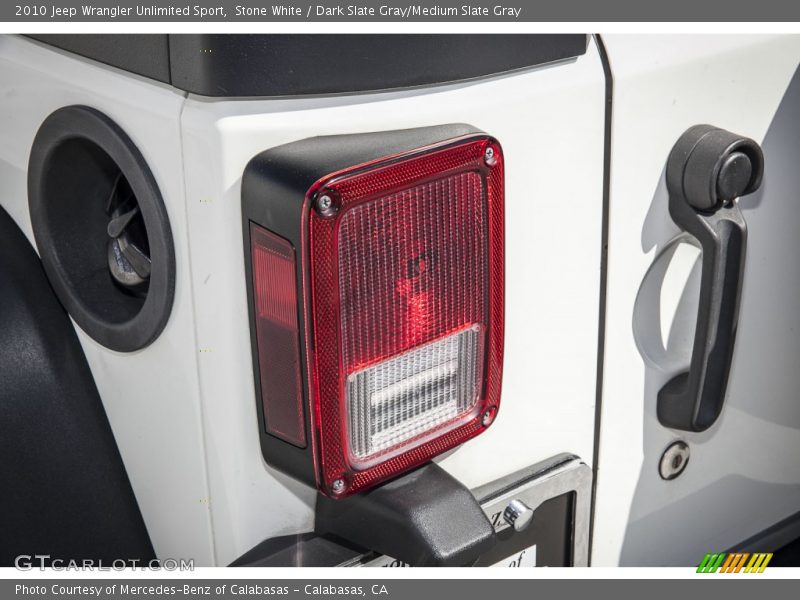 Stone White / Dark Slate Gray/Medium Slate Gray 2010 Jeep Wrangler Unlimited Sport