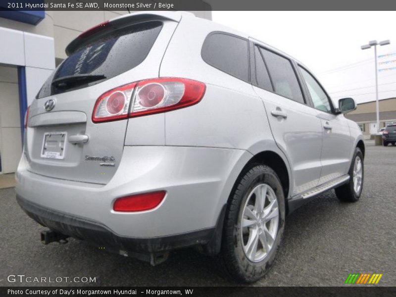 Moonstone Silver / Beige 2011 Hyundai Santa Fe SE AWD