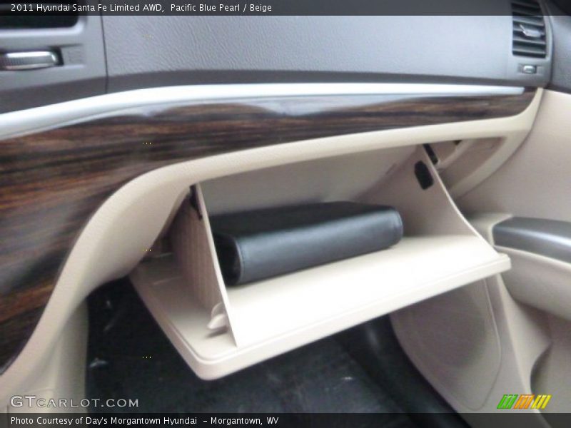 Pacific Blue Pearl / Beige 2011 Hyundai Santa Fe Limited AWD