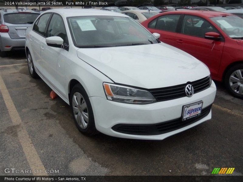 Pure White / Titan Black 2014 Volkswagen Jetta SE Sedan