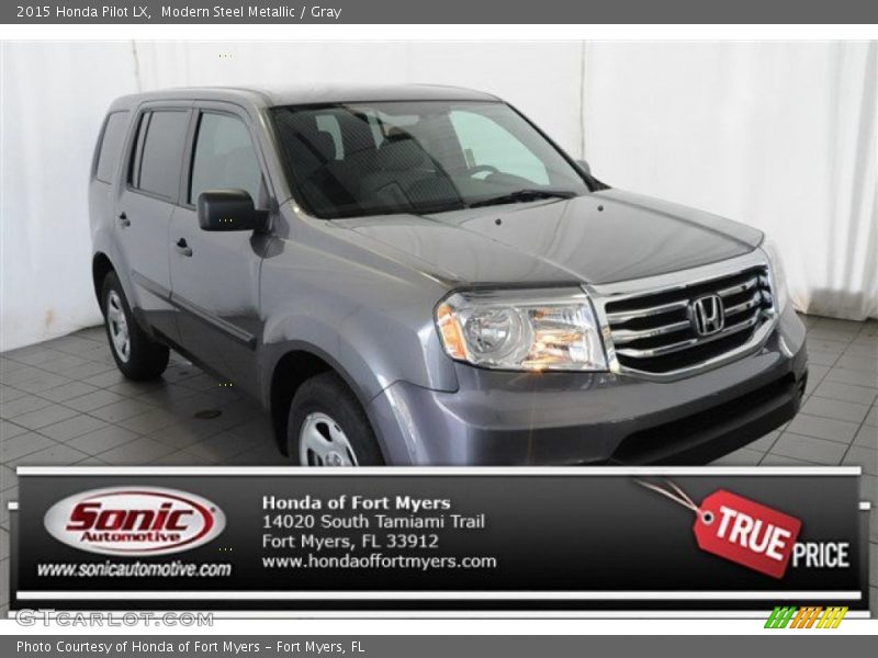 Modern Steel Metallic / Gray 2015 Honda Pilot LX