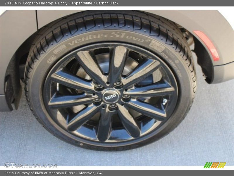 Pepper White / Carbon Black 2015 Mini Cooper S Hardtop 4 Door