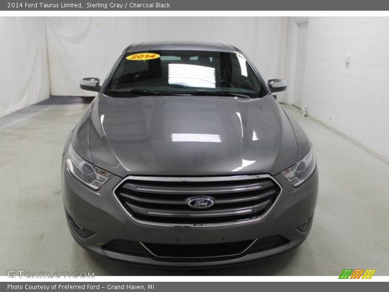 Sterling Gray / Charcoal Black 2014 Ford Taurus Limited