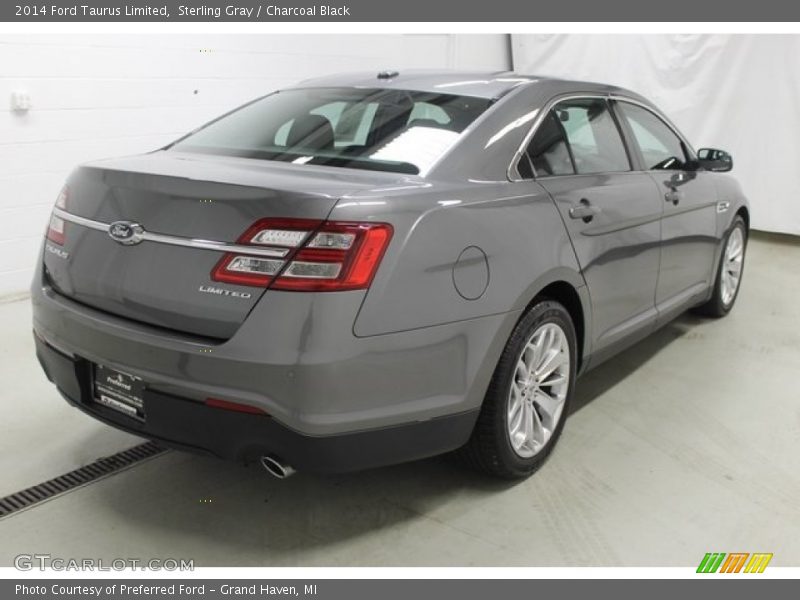 Sterling Gray / Charcoal Black 2014 Ford Taurus Limited