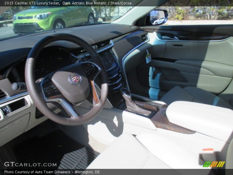 Dark Adriatic Blue Metallic / Shale/Cocoa 2015 Cadillac XTS Luxury Sedan
