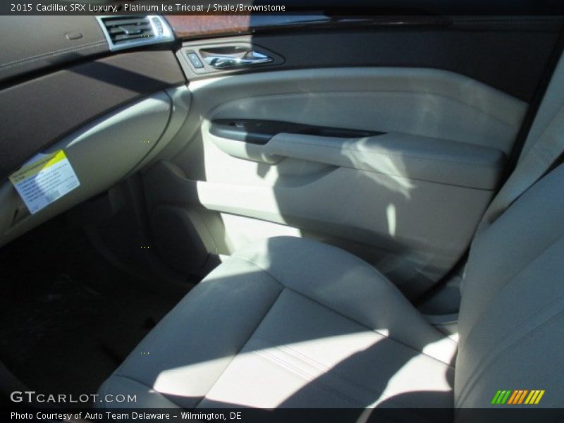 Platinum Ice Tricoat / Shale/Brownstone 2015 Cadillac SRX Luxury