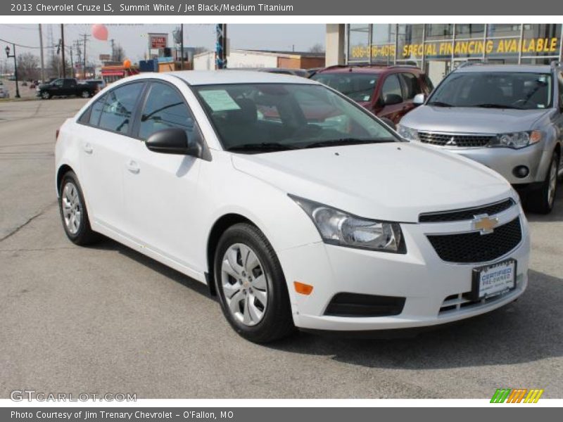 Summit White / Jet Black/Medium Titanium 2013 Chevrolet Cruze LS