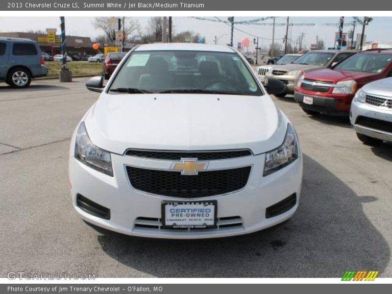 Summit White / Jet Black/Medium Titanium 2013 Chevrolet Cruze LS