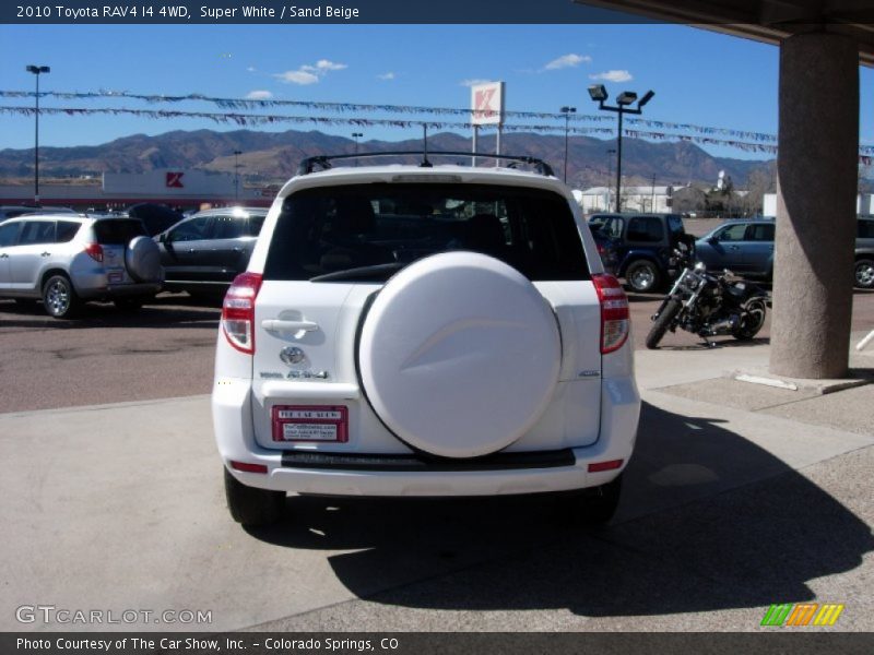 Super White / Sand Beige 2010 Toyota RAV4 I4 4WD