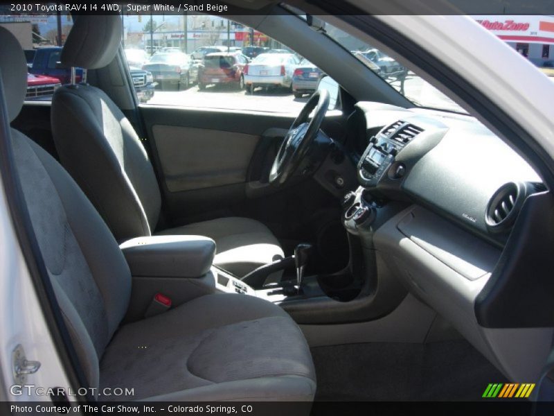 Super White / Sand Beige 2010 Toyota RAV4 I4 4WD