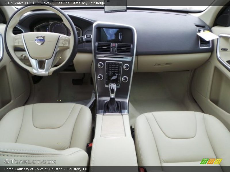 Sea Shell Metallic / Soft Beige 2015 Volvo XC60 T5 Drive-E