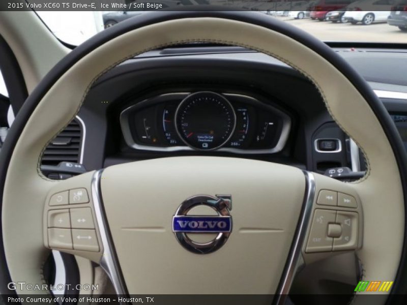 Ice White / Soft Beige 2015 Volvo XC60 T5 Drive-E