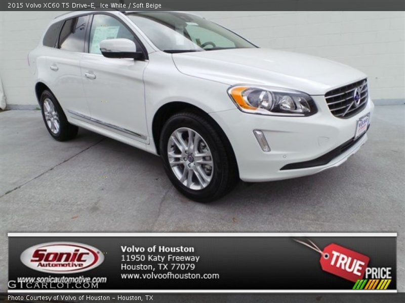 Ice White / Soft Beige 2015 Volvo XC60 T5 Drive-E