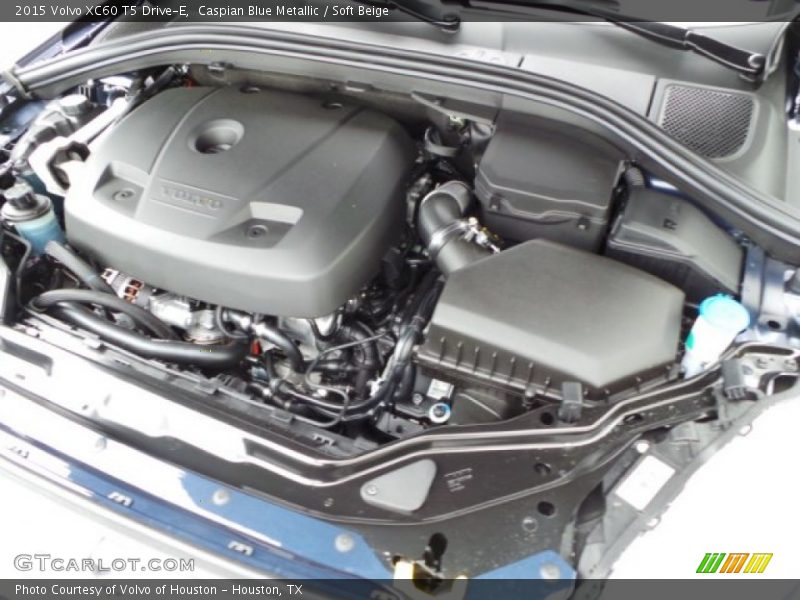 Caspian Blue Metallic / Soft Beige 2015 Volvo XC60 T5 Drive-E