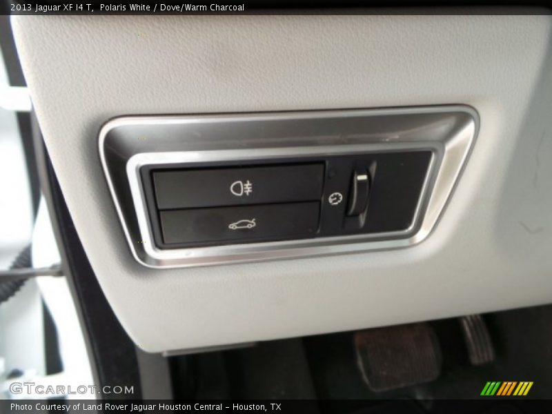 Polaris White / Dove/Warm Charcoal 2013 Jaguar XF I4 T