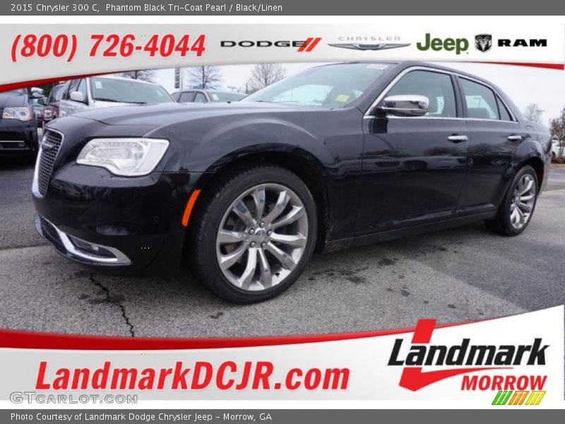 Phantom Black Tri-Coat Pearl / Black/Linen 2015 Chrysler 300 C