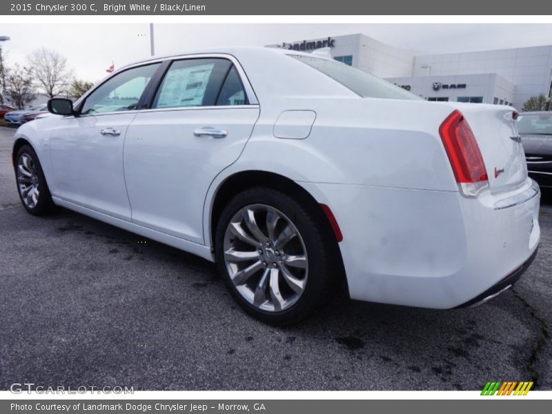 Bright White / Black/Linen 2015 Chrysler 300 C
