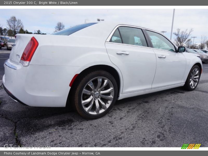 Bright White / Black/Linen 2015 Chrysler 300 C