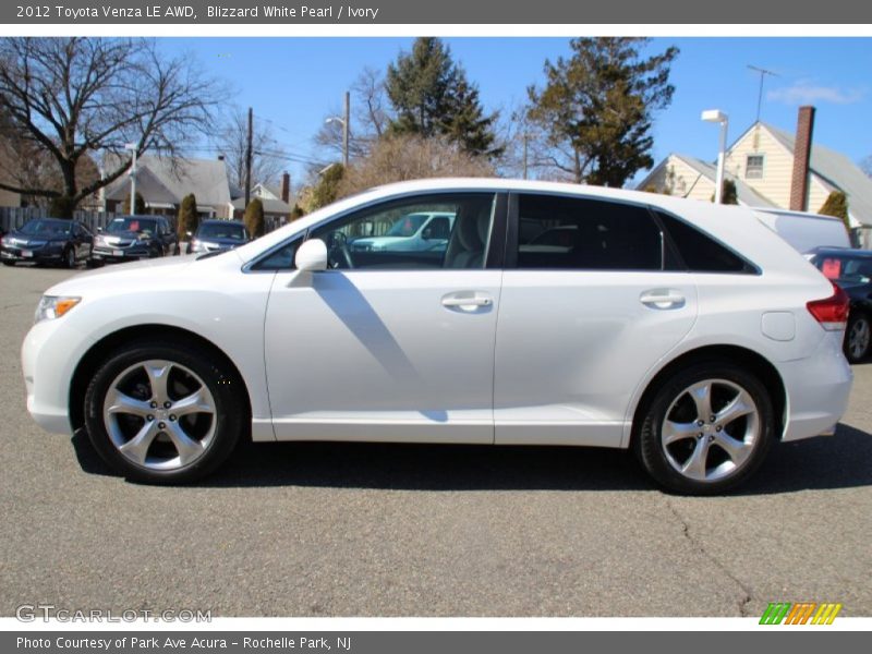 Blizzard White Pearl / Ivory 2012 Toyota Venza LE AWD