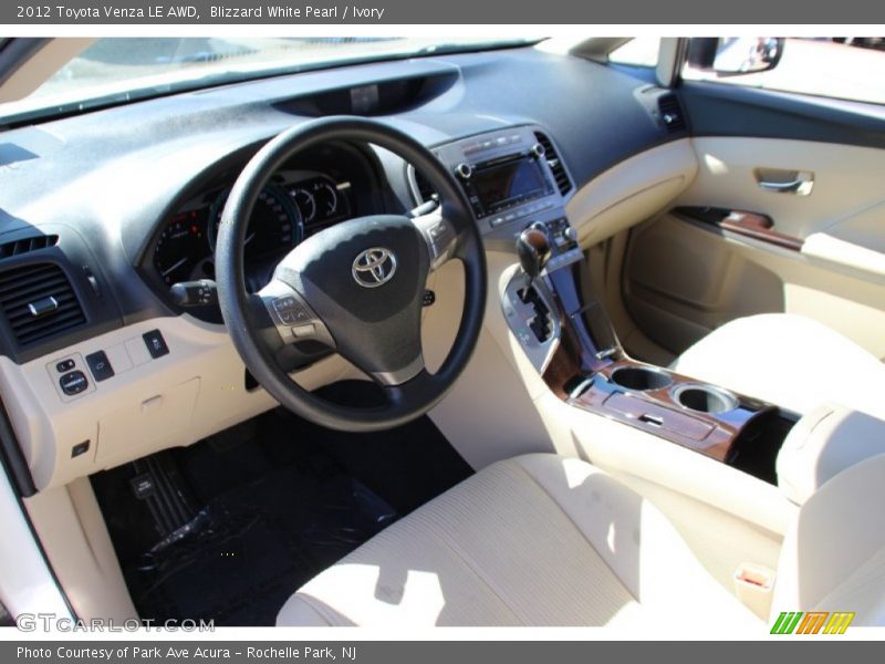Blizzard White Pearl / Ivory 2012 Toyota Venza LE AWD