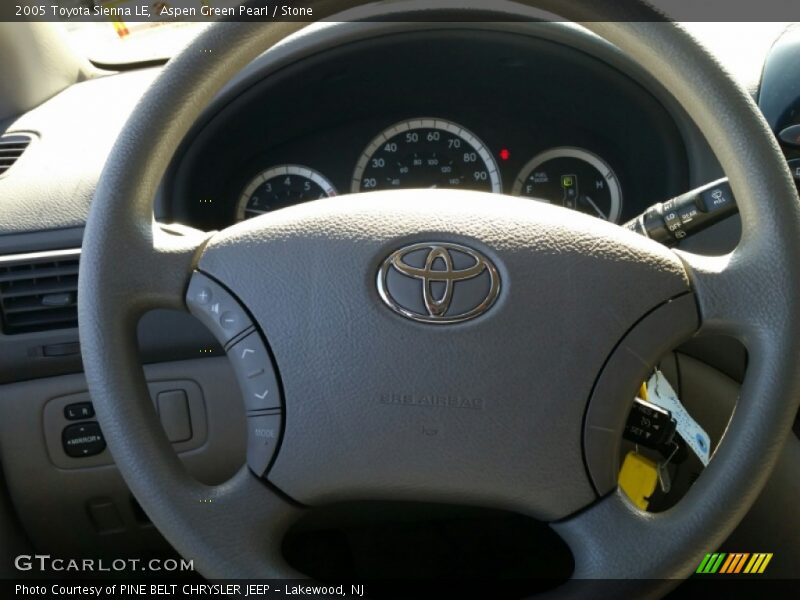 Aspen Green Pearl / Stone 2005 Toyota Sienna LE
