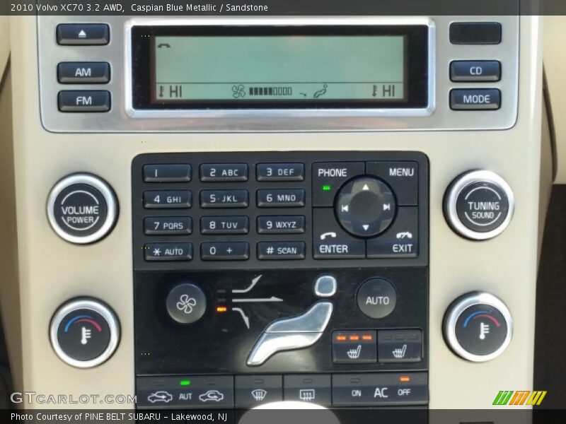 Caspian Blue Metallic / Sandstone 2010 Volvo XC70 3.2 AWD
