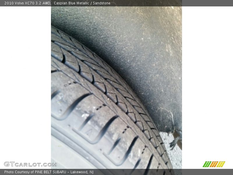 Caspian Blue Metallic / Sandstone 2010 Volvo XC70 3.2 AWD