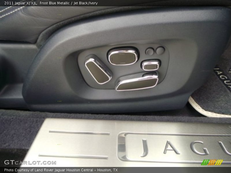 Frost Blue Metallic / Jet Black/Ivory 2011 Jaguar XJ XJL
