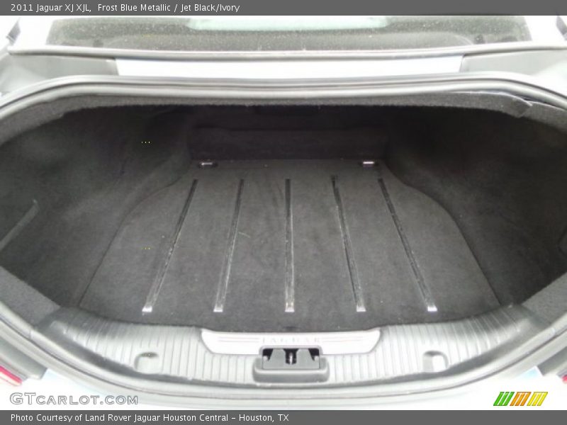 Frost Blue Metallic / Jet Black/Ivory 2011 Jaguar XJ XJL