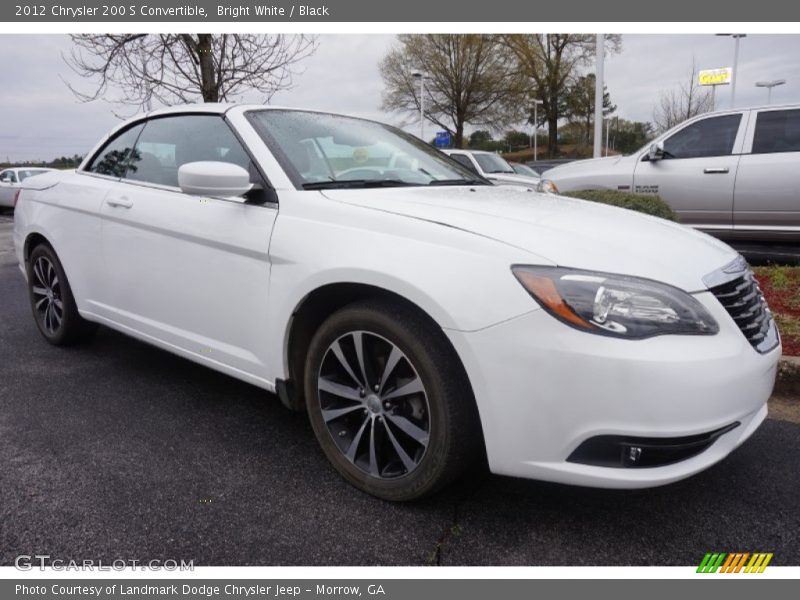 Front 3/4 View of 2012 200 S Convertible