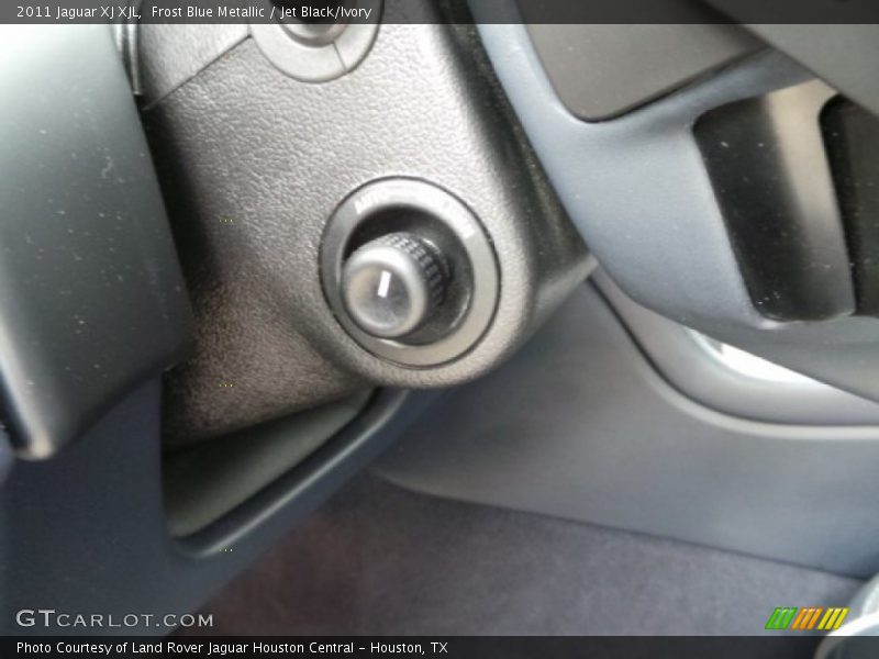 Frost Blue Metallic / Jet Black/Ivory 2011 Jaguar XJ XJL