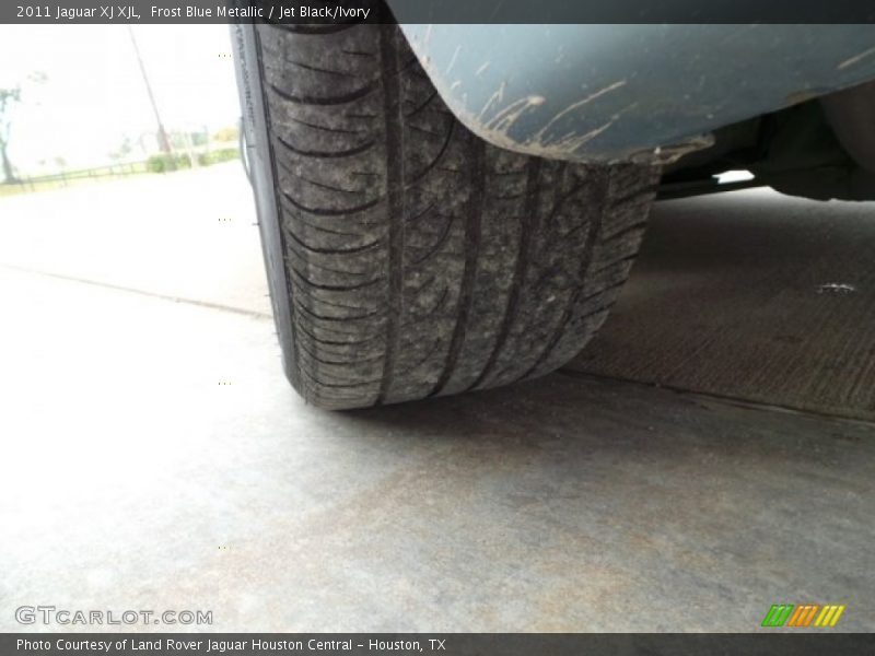 Frost Blue Metallic / Jet Black/Ivory 2011 Jaguar XJ XJL