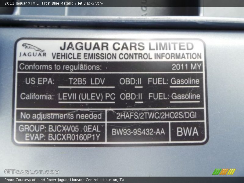 Frost Blue Metallic / Jet Black/Ivory 2011 Jaguar XJ XJL