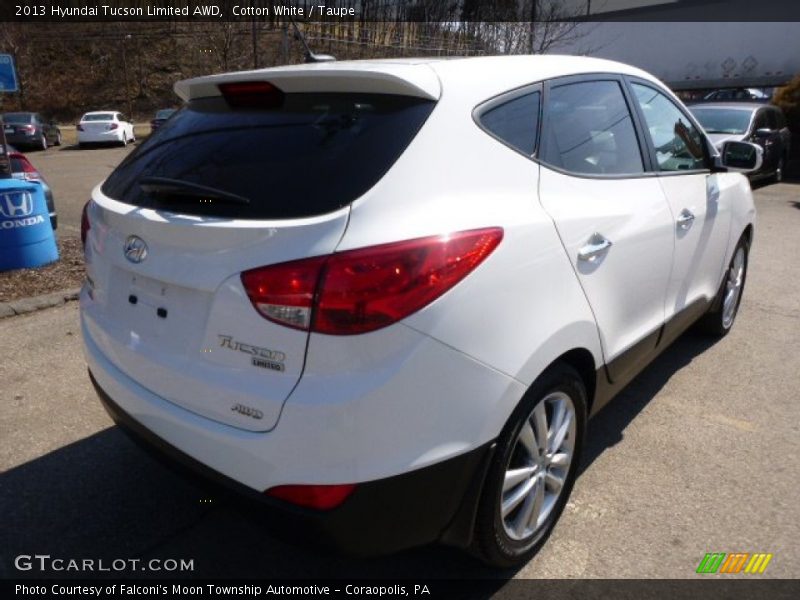 Cotton White / Taupe 2013 Hyundai Tucson Limited AWD